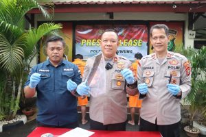 Kapolsek Jatiuwung mengimbau kepada masyarakat lebih waspada dan selalu menggunakan kunci ganda saat memarkir kendaraannya.