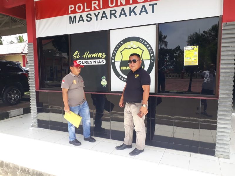 Ketua LSM Garuda Nasional Sumut Resmi Laporkan Kapsek SMAN 1 Botomozoi Di Polres Nias