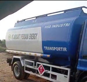 Virall Diduga Tambang ilegal milik Fatur di Ngampel Kendal mengunakan solar ilegal subsidi hasil dari ngasu solar polres Kendal tutup mata