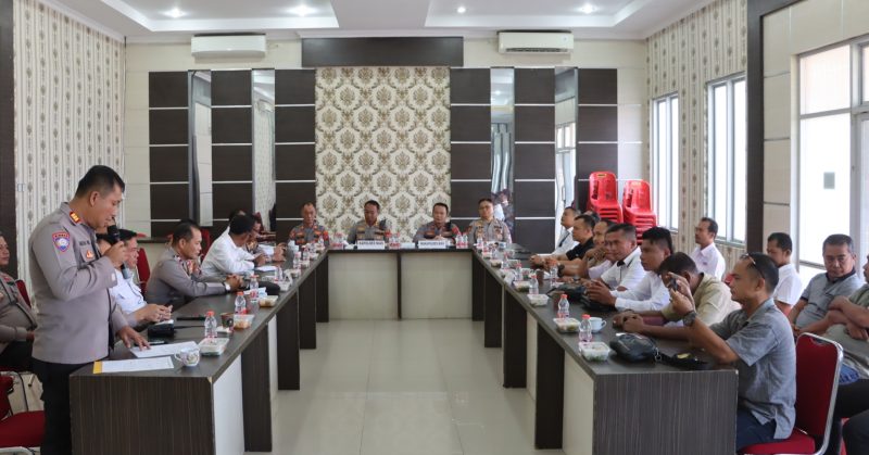 Perkuat Sinergitas Kepada Wartawan,  Polres Nias Gelar Coffee Morning Bersama Wartawan